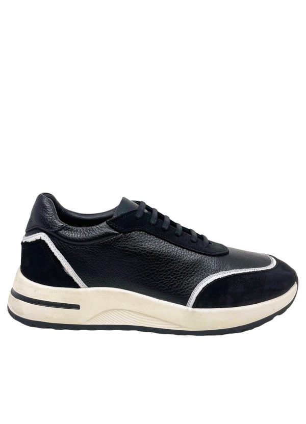 Sneaker Model 005 Siyah Beyaz Erkek Ayakkabı